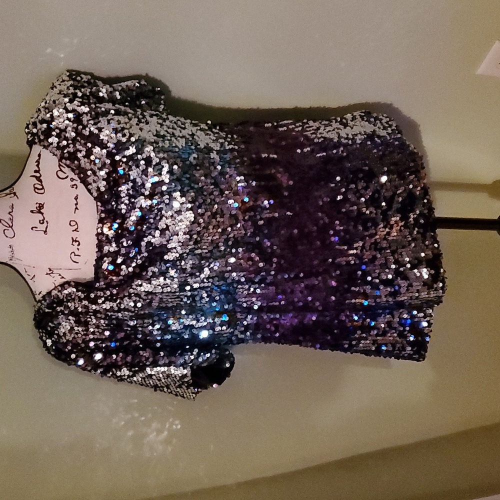 Sequin Ombre Short Sleeve Top - Black & Purple